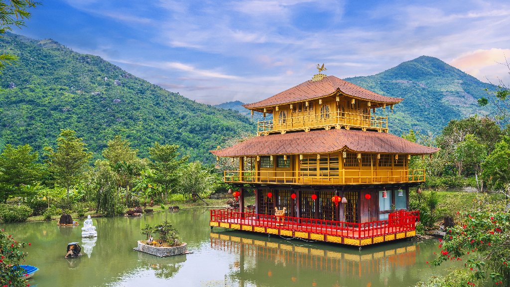 oferta vietnam zbor charter