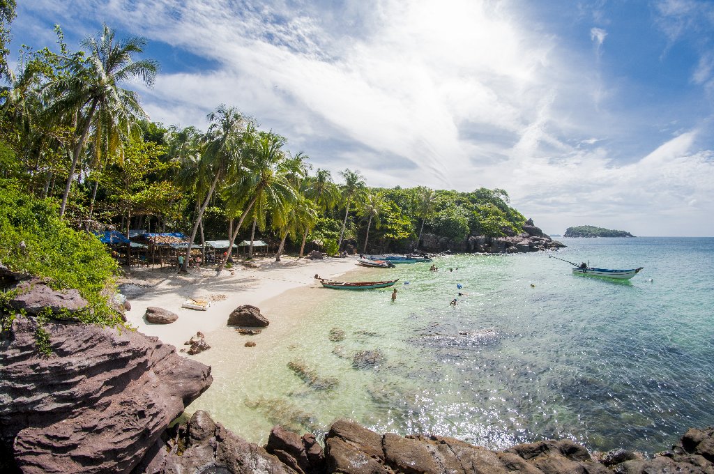 oferta vietnam zbor charter