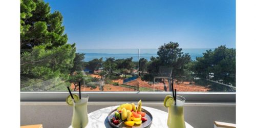 211230046