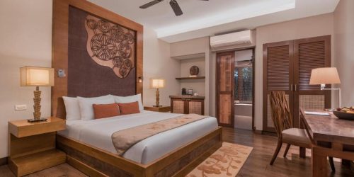 CRIMSON RESORT - TRAVEL COLLECTION 7