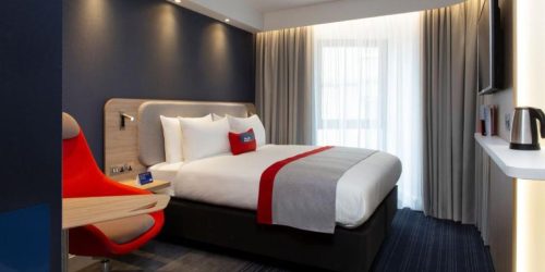 HOLIDAY INN - TRAVEL COLLECTION 2