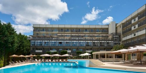 HOTEL ARITI - TRAVEL COLLECTION 1