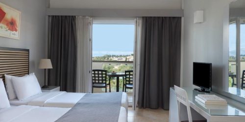 HOTEL ARITI - TRAVEL COLLECTION 4