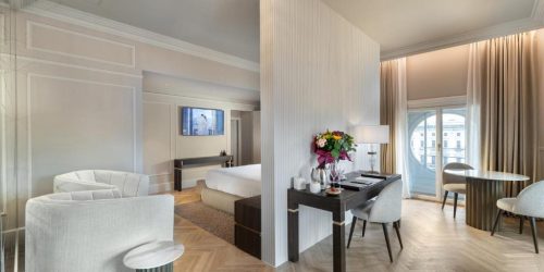HOTEL GLAMORE - TRAVEL COLLECTION 5