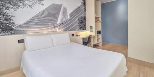 HOTEL MILANO - TRAVEL COLLECTION 1