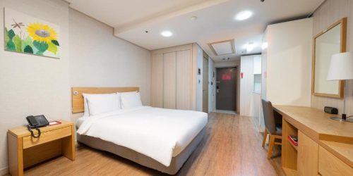 HOTEL RAMADA BY WYNDHAM - TRAVEL COLLECTION 2