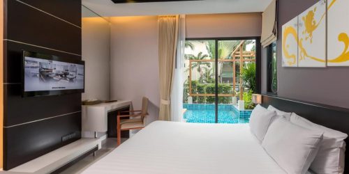 HOTEL THE CHARM PHUKET 1