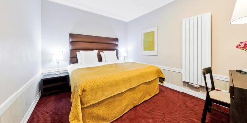 LA BOUTIQUE PRAGA - TRAVEL COLLECTION 5