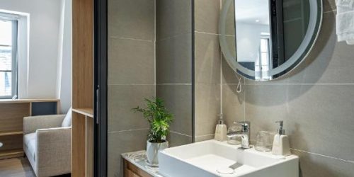 LAPUTA HOTEL - TRAVEL COLLECTION 2