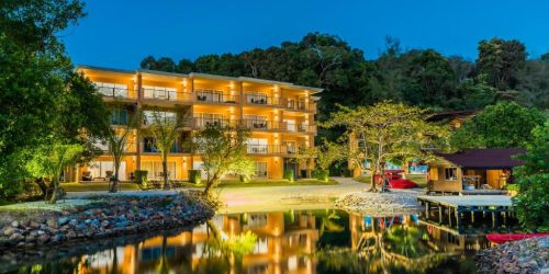 MARINA SANDS RESORT - TRAVEL COLLECTION 1
