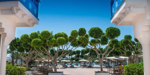 MIRAGE RESORT 2 TRAVEL COLL