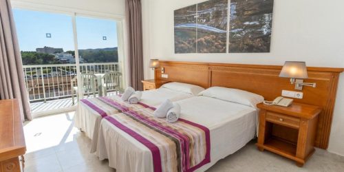 MOON DREAMS CORAL - TRAVEL COLLECTION 2