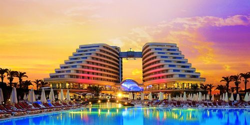 Miracle Resort Hotel