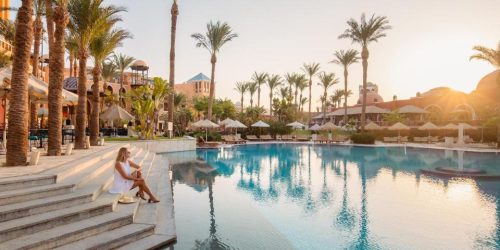 THE GRAND RESORT - TRAVEL COLLECTION 3