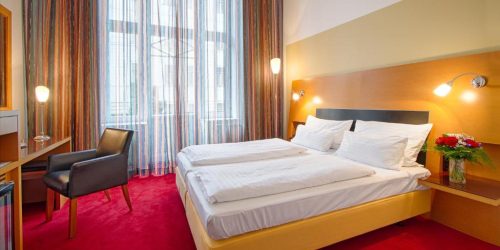 THEATRINO HOTEL - TRAVEL COLLECTION 1