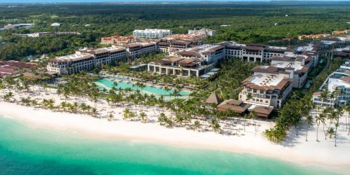 oferta 10 nopti punta cana in februarie vacanta copiilor agentie de turism travel collection 1
